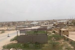 مليشيا الحوثي تطلق قذائف مدفعية على أحياء سكنية في التحيتا
