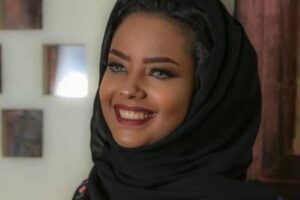 العفو الدولية: الحوثيون أجبروا فنانة يمنية معتقلة على توقيع محاضر وهي معصوبة العينين