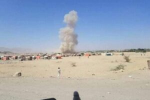 ميليشيا الحوثي تستهدف مخيم الرحمة للنازحين بمحافظة مأرب