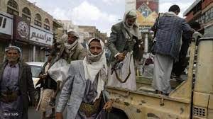 مليشيا الحوثي بذمار تعتقل مواطنين وتنقل آخرين إلى صنعاء