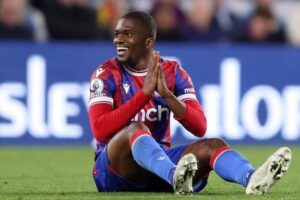 تقرير: ليفربول مهتم بالتعاقد مع لاعب وسط كريستال بالاس