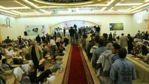 عمران: ميليشيا الحوثي تهدد بإغلاق قاعات المناسبات