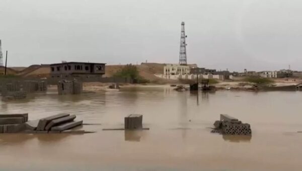 تحذيرات أممية من أعاصير في خليج عدن والبحر العربي خلال الأيام القادمة