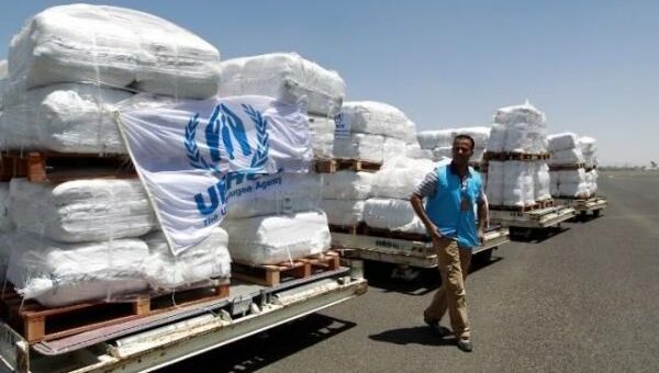 اختلاس 2.3 مليار ريال يكشف تخفّي فساد الحوثيين وراء واجهة العمل الإنساني