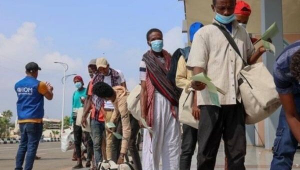 اليمن: الهجرة الدولية تعيد نحو 200 مهاجر إثيوبي إلى بلادهم في يونيو الماضي