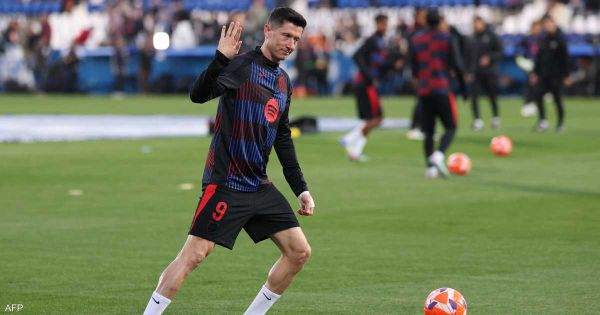ليفاندوفسكي.. الخبر السار لبرشلونة قبل موقعة ميلانو