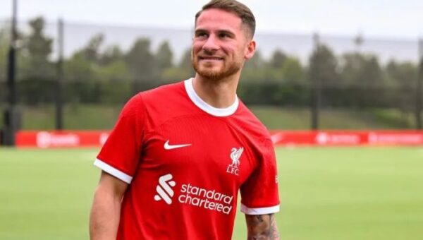 ماك أليستر لاعب الشهر في الدوري الإنجليزي