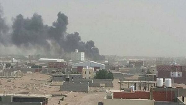 الحديدة – مليشيا الحوثي تُجبر سكان مديرية باجل على النزوح