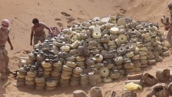 ‫البيضاء  مقتل مواطن وإصابة اثنين آخرين بانفجار لغم