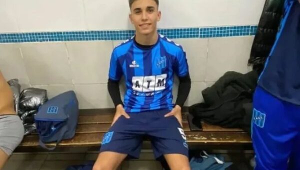 وفاة اللاعب الأرجنتينى الشاب كاميلو نوين أثناء جراحة فى الركبة