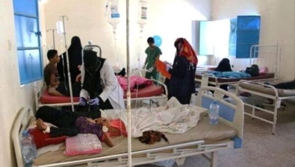 تعز تسجل آلاف الإصابات بالأمراض الوبائية و12 حالة وفاة خلال أسابيع