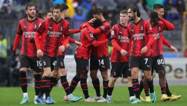 الاتحاد الإيطالي يكسر التقاليد ويقرر إقامة مباراة ميلان وكومو في أستراليا