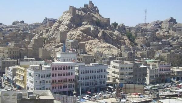 استشهاد مواطن ومصرع قيادي حوثي في اشتباكات مسلحة برداع