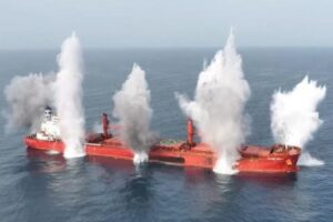 HRW: Houthi attacks in red sea branded war crimes