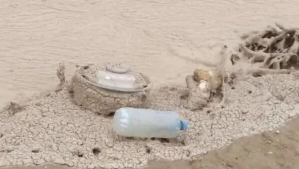 مارب  السيول تجرف مئات الألغام الحوثية في مديرية حريب