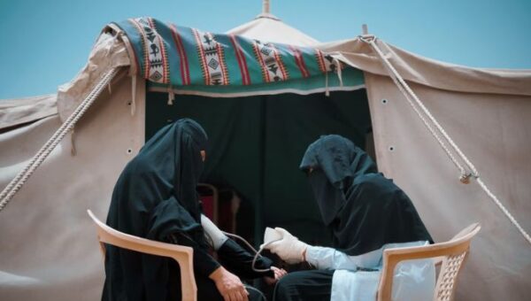إغلاق 44 مرفقا صحيا للنساء والفتيات في اليمن بسبب خفض التمويل