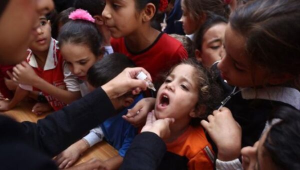 وزارة الصحة تدشن جولة جديدة للتحصين ضد شلل الأطفال تستهدف أكثر من 1.3 مليون طفل