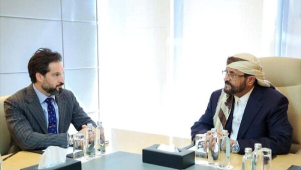 أمريكا تجدد حرصها على مكافحة الإرهاب وتأمين الملاحة الدولية في اليمن