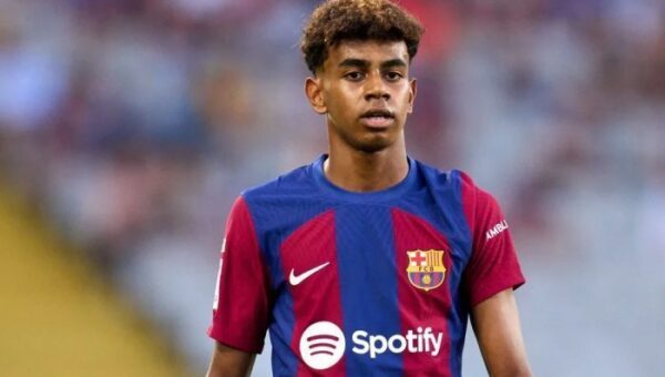 لامين يامال يقترب من تحطيم رقم مبابى القياسى بالدوريات الأوروبية