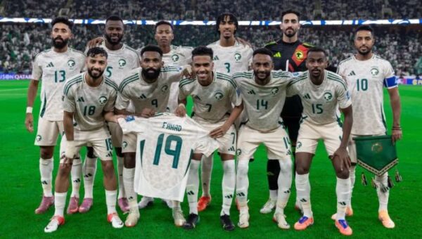 منتخب السعودية يطير إلى قطر على دفعتين للمشاركة فى كأس العرب