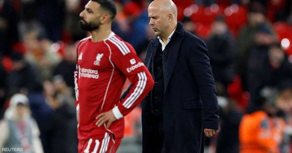 تصريح غريب من سلوت بشأن مشاركة صلاح “أساسيا”