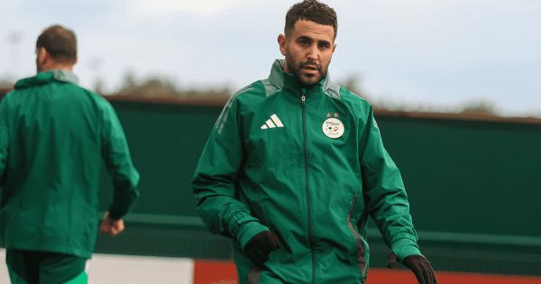 محرز: حظينا باستقبال جيد من المغاربة.. ومنتخب الجزائر متجانس