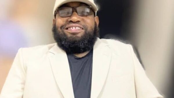 بمناسبة اليوم العالمي للمعاقين 3 ديسمبر المعاقون في اليمن بين الإهمال وحرمان خدمات الرعاية والتأهيل