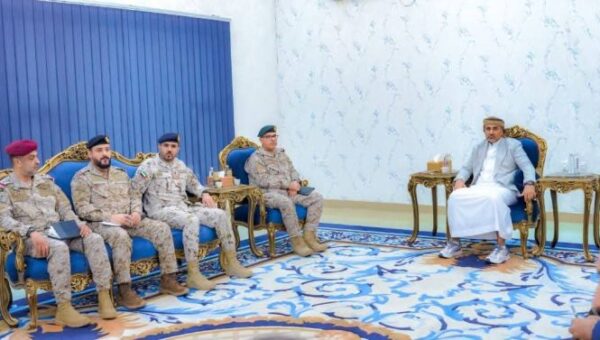 تحليل لمنصة “ستراتفور” يحذر من تصدع الجبهة المناهضة للحوثيين