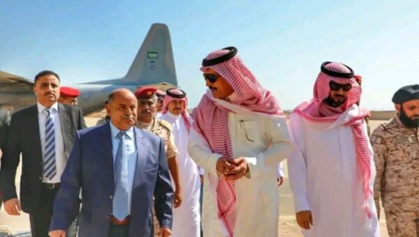 محافظ حضرموت يعلن إطلاق عملية (استلام المعسكرات) ويدعو ابناء المحافظ للقيام بدورهم الوطني والتاريخي