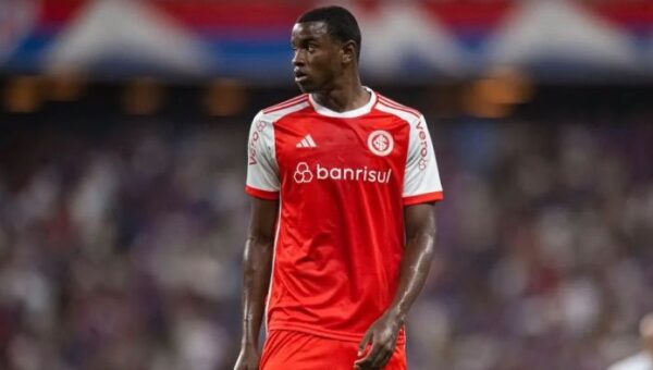 الأهلي السعودي يتعاقد مع البرازيلي ريكاردو ماتياس