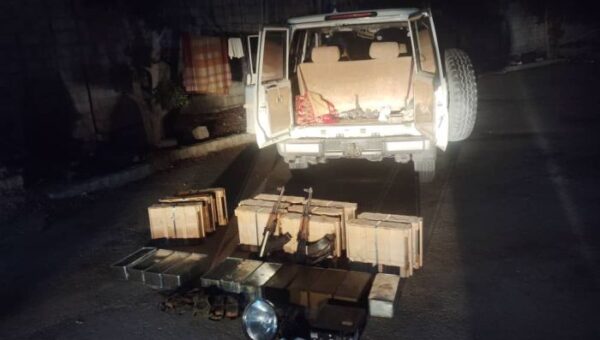 ضبط كمية من الأسلحة والذخائر في نقطة سيئون