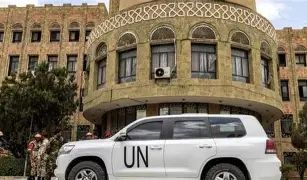 برنامج الأغذية العالمي يطالب الحوثيين بالإفراج عن 38 من موظفيه