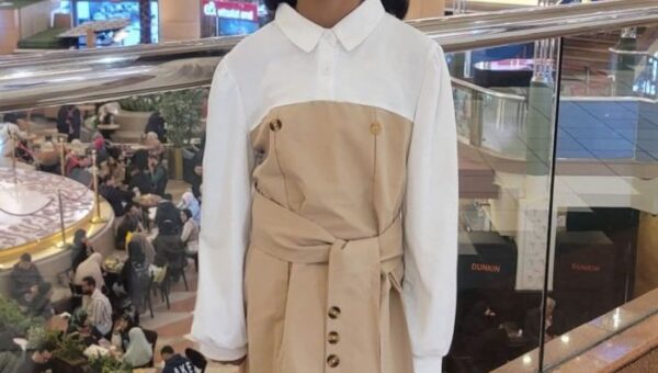 تعز: طفلة تتعرض لعملية طعن غادرة أمام بوابة مدرسة سبأ