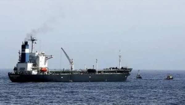 مليشيا الحوثي تستهدف ناقلة نفط سعودية