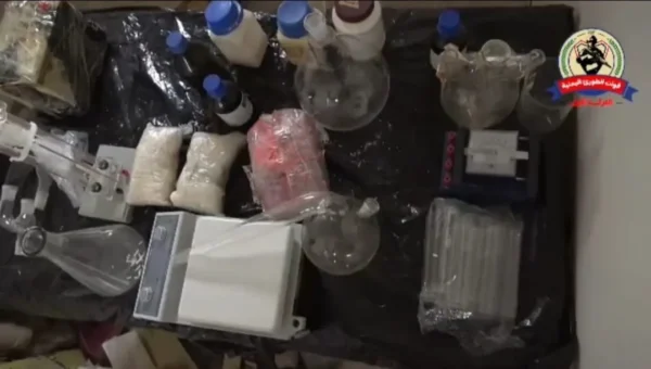 قوات الطوارئ اليمنية تضبط معمل متفجرات وتقبض على مطلوبين أمنياً في حضرموت