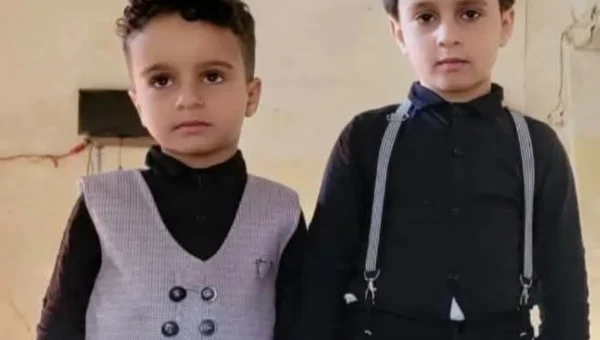 وفاة طفلين شقيقين في حادث مروري بعمران
