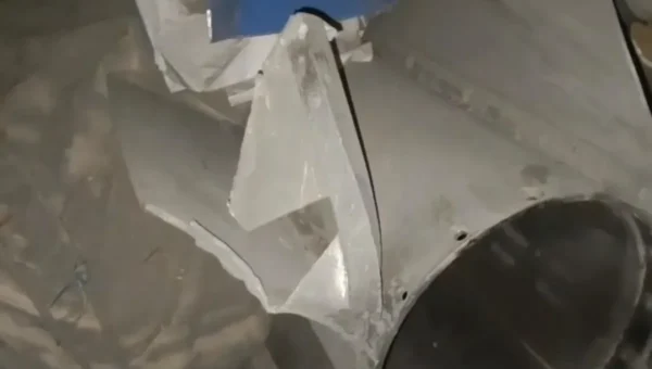 مليشيا الحوثي تستهدف سوقًا شعبية في ريف موزع بصاروخين باليستيين