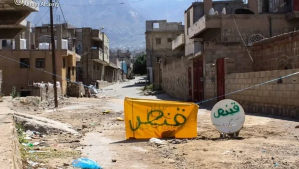 إصابة 4 مدنيين بينهم 3 أطفال بنيران حوثية في تعز