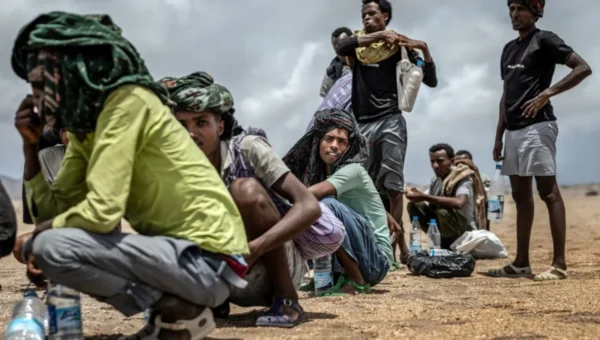 أفارقة في صفوف الحوثيين.. ماذا يجري بين ضفتي باب المندب؟