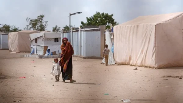 أوتشا: 125 ألف يمني نزحوا منذ مطلع سبتمبر مع سيطرة المليشيا على مناطق بالساحل