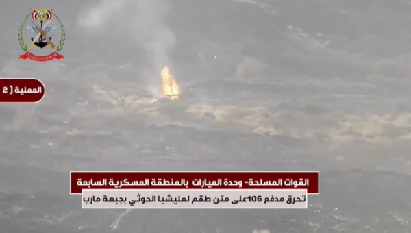 القناصة والمدفعية تستهدف مواقع وآليات مليشيا الحوثي في جبهات مارب