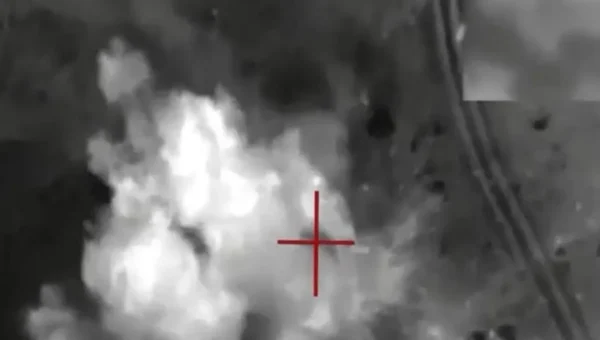 القوات المسلحة تدمر أهدافاً حوثية في البيضاء
