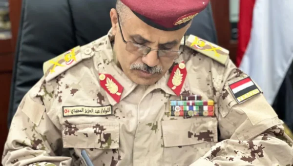 اللواء الركن المجيدي: القوات المسلحة تحكم سيطرتها على جبل قرفان الاستراتيجي جنوبي تعز