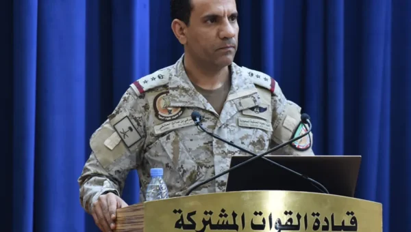 التحالف العربي يعلن تدمير صواريخ وطائرات مسيرة حوثية استهدفت مدناً سعودية