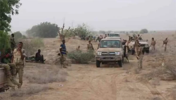 القوات المسلحة تشن هجوماً على مواقع الحوثيين في حرض