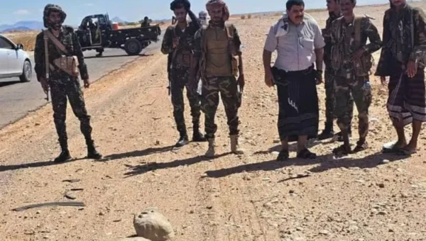 شبوة.. الأجهزة الأمنية تحبط مخططاً إرهابياً وتفكك 3 عبوات ناسفة على الخط الدولي