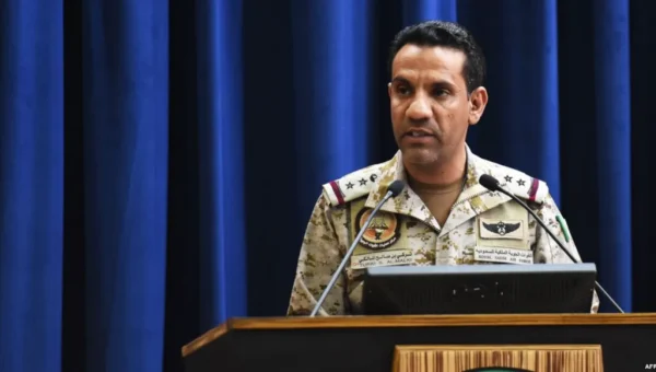 التحالف يعترض صاروخين بالستيين حوثيين باتجاه الرياض وخميس مشيط