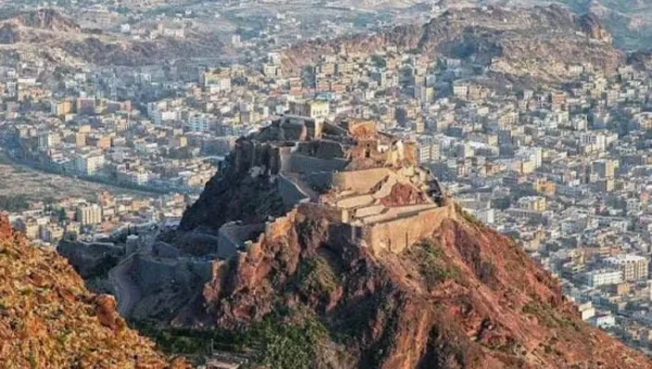 تعز تحذر من حملات التجنيد الحوثية وتتوعد المتورطين