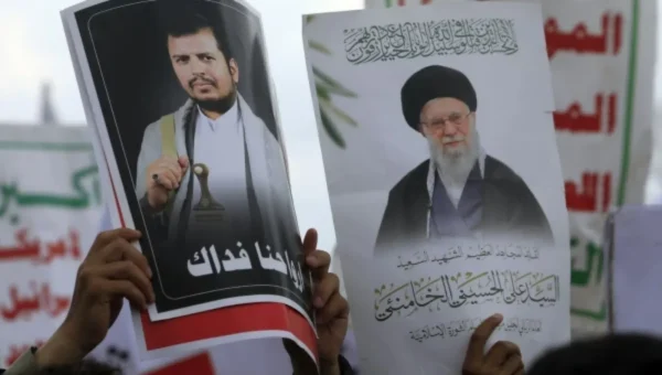 تقارير استخباراتية: إيران تزود مليشيا الحوثي بمعلومات استهدافية وخبراء لتوجيه الهجمات