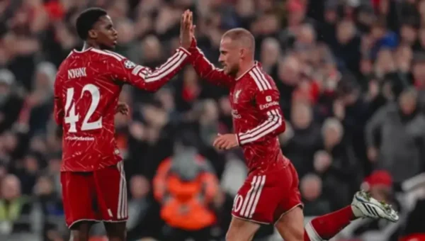 ليفربول يحقق فوزاً صعباً على فياريال في دوري أبطال أوروبا